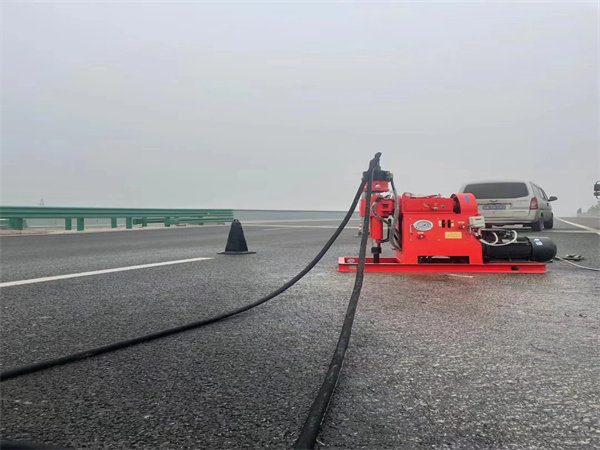 禹王台马路路基路面开裂下沉注浆加固灌浆